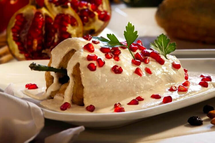 Receta Chiles en Nogada